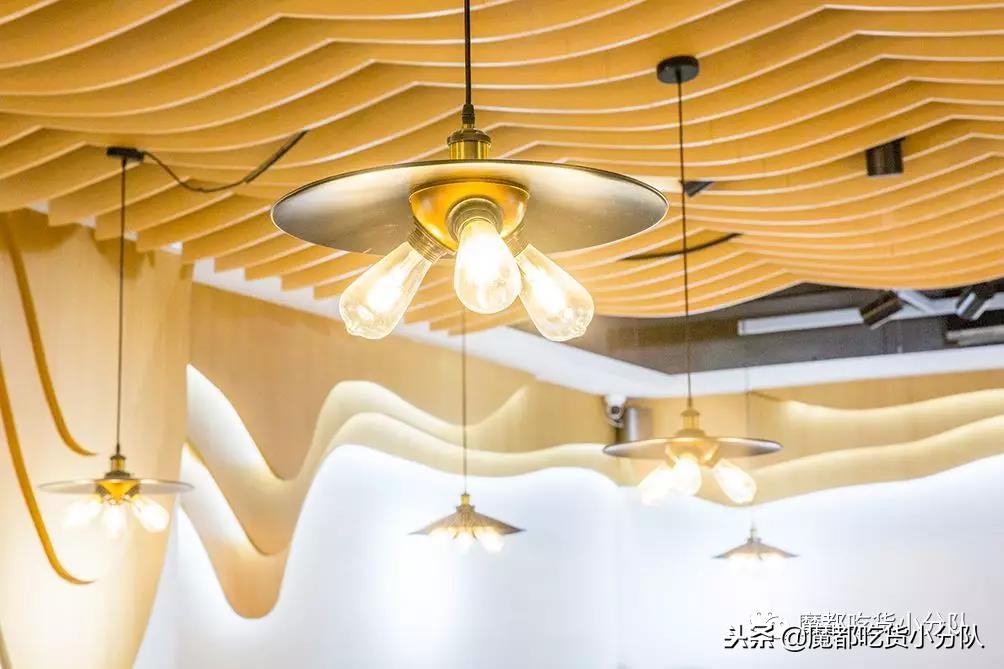 专吃加勒比海盗的店，还敢吃罗志祥