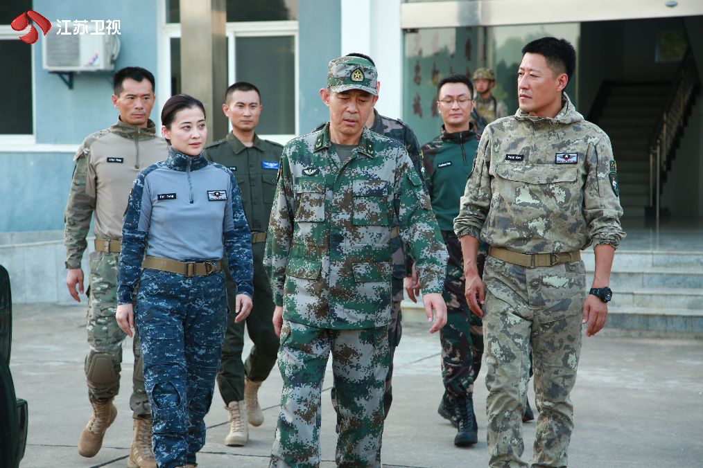 蓝军出击山豹旅完整版,蓝军出击于震