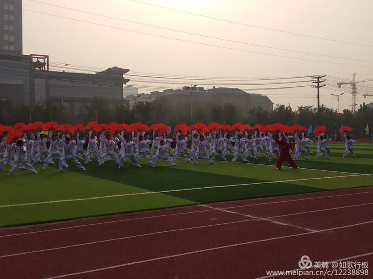 梁中篮球赛,梁中中学文艺晚会