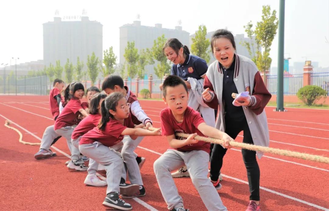 趣味运动会团结奋进,趣味运动会青春