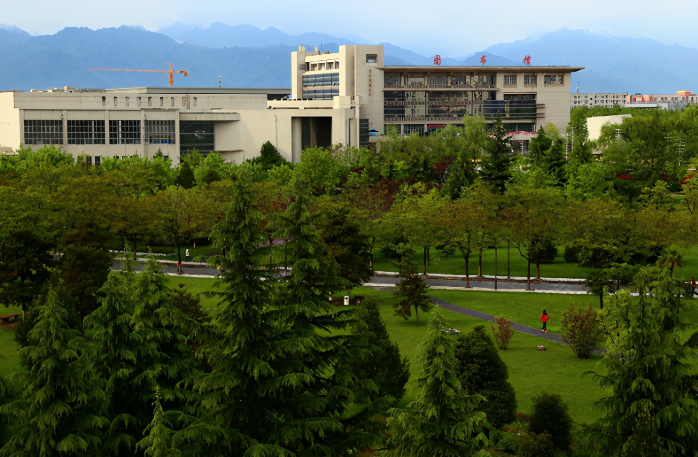 最新！又一重要榜单发布，涉及全国893所本科院校