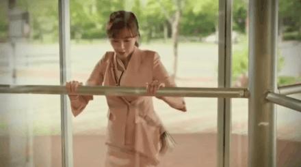 太沙雕了，这收视冠军让我笑到打鸣