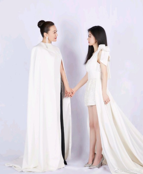 「纯音评」飒爽柔美、相得益彰—谭晶与单依纯唱出不一样的火花