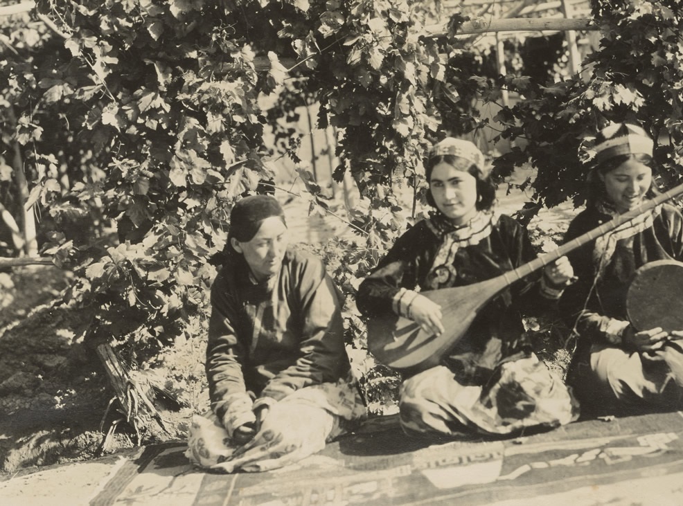 建国初期全国有多少个民族,新中国确认出多少个民族