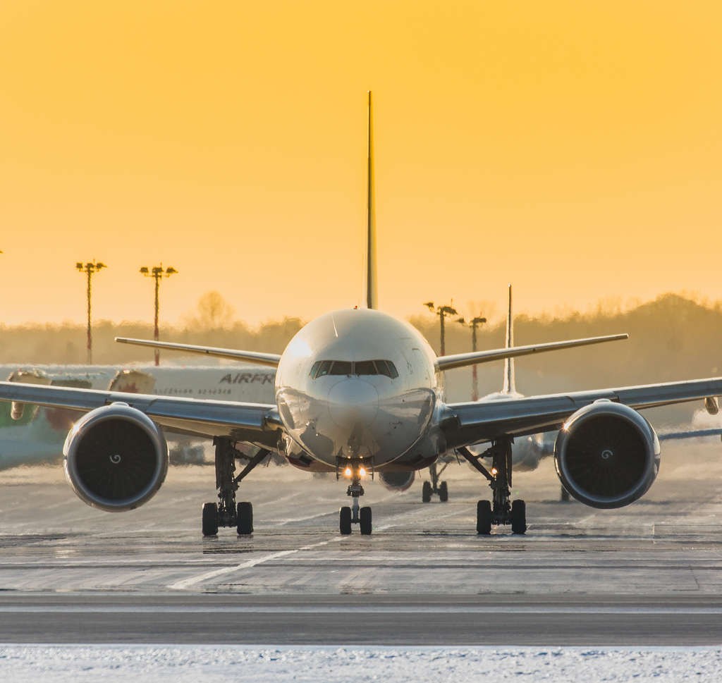 为什么牛奶和水不能带上飞机,飞机上可以带牛奶矿泉水吗