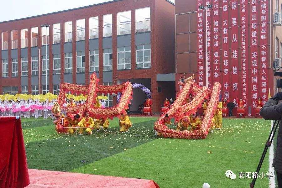 涓囨湪浜夎崳鐧捐姳鍚愯壋涓嬭仈,瓒崇悆涓栫晫鏉ⅵ鎯冲啀鍚埅