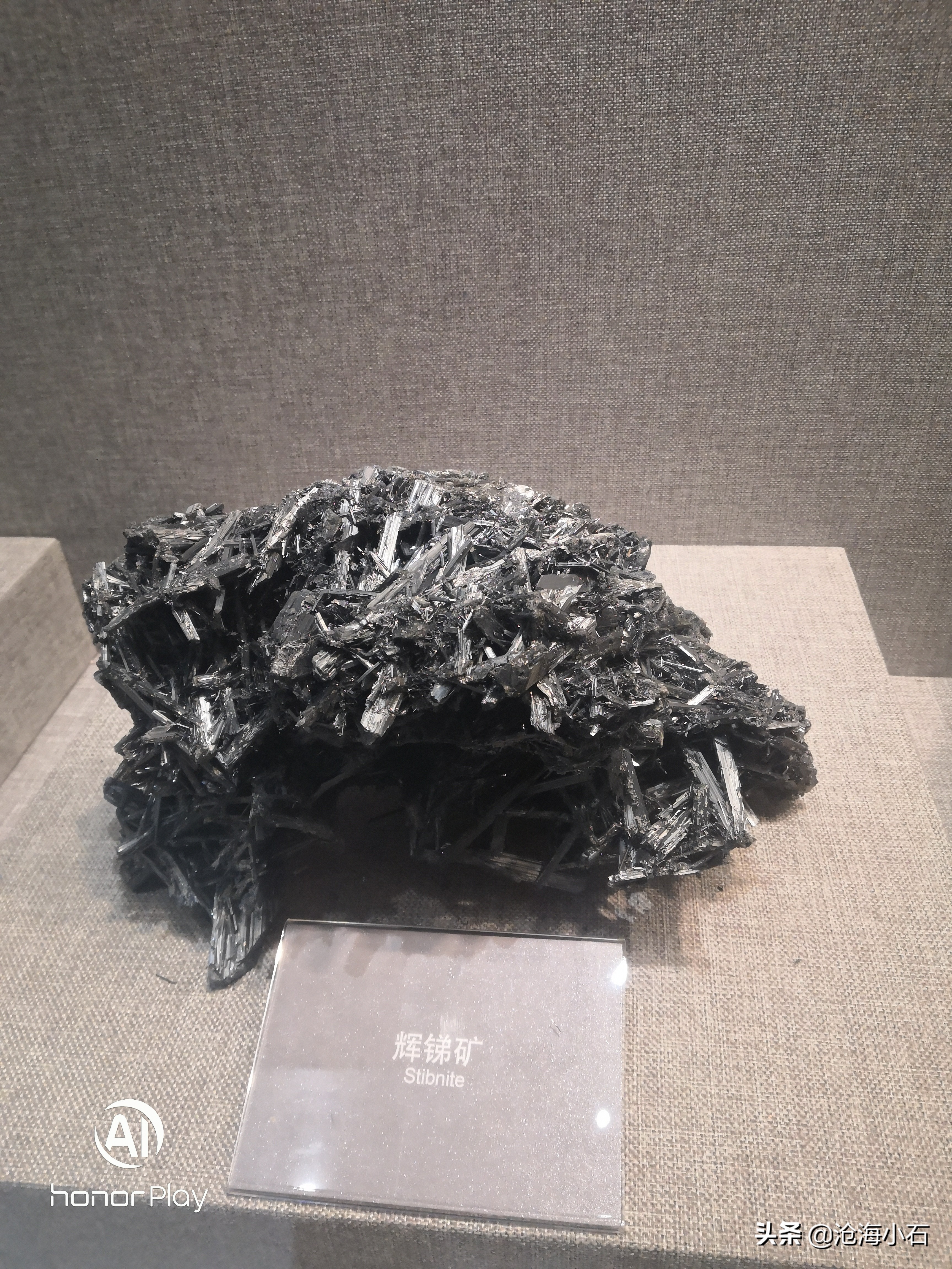 有哪些石头不要扔,十种不能捡的石头图片