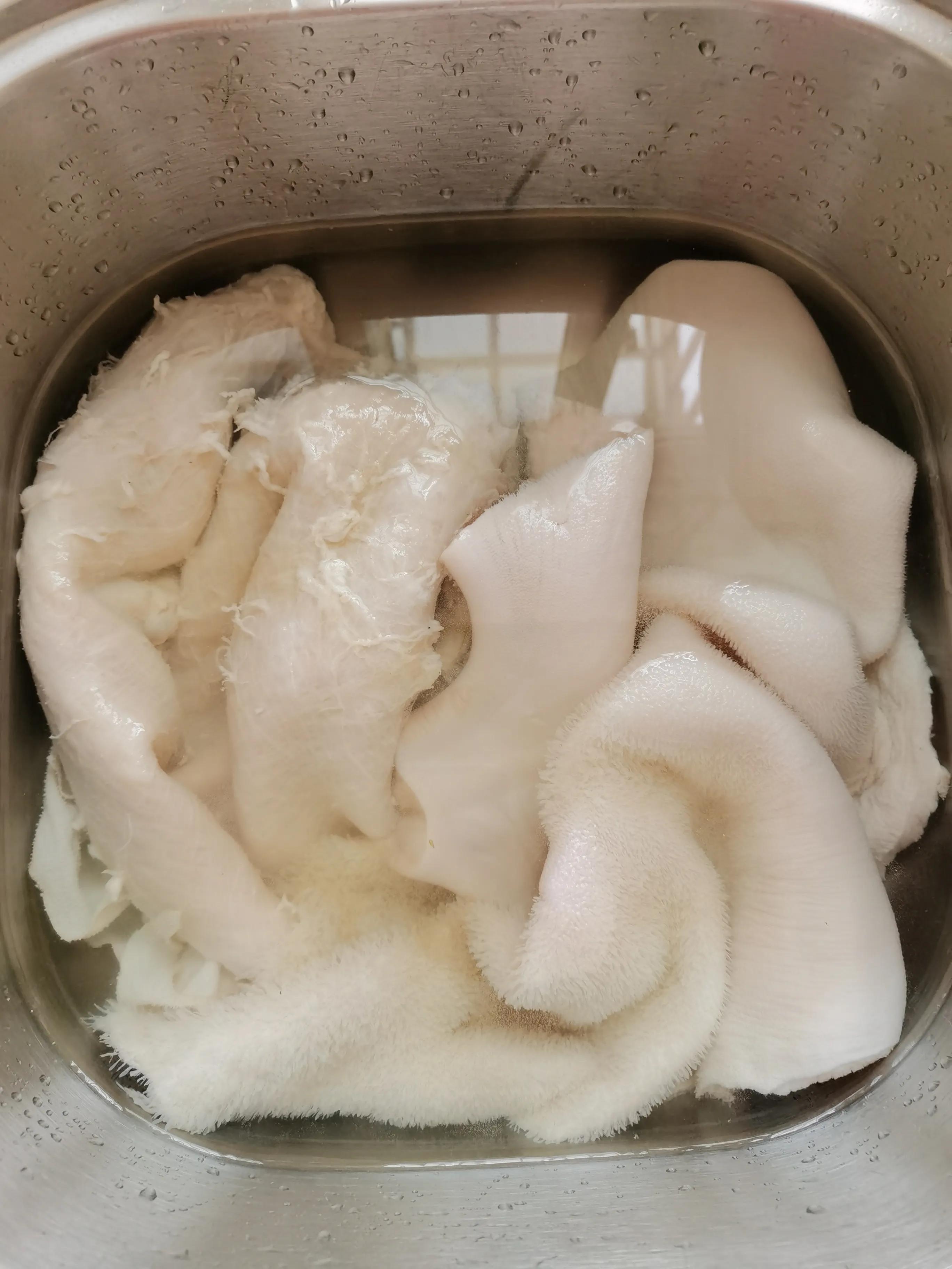 如何快速去除牛肚里的异味,鲜牛肚怎么处理才脆化渣去异味