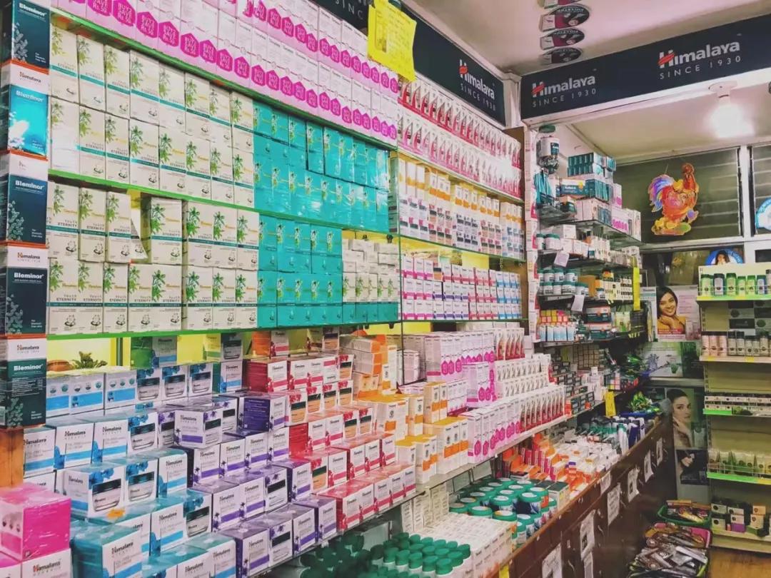 这个微笑国度，见人就夸漂亮，300元就能在天空滑翔