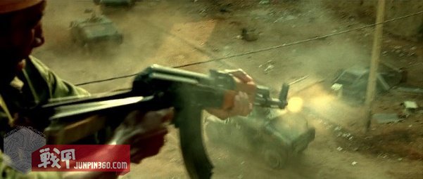 美国黑鹰战机坠落视频,黑鹰坠落最震撼视频