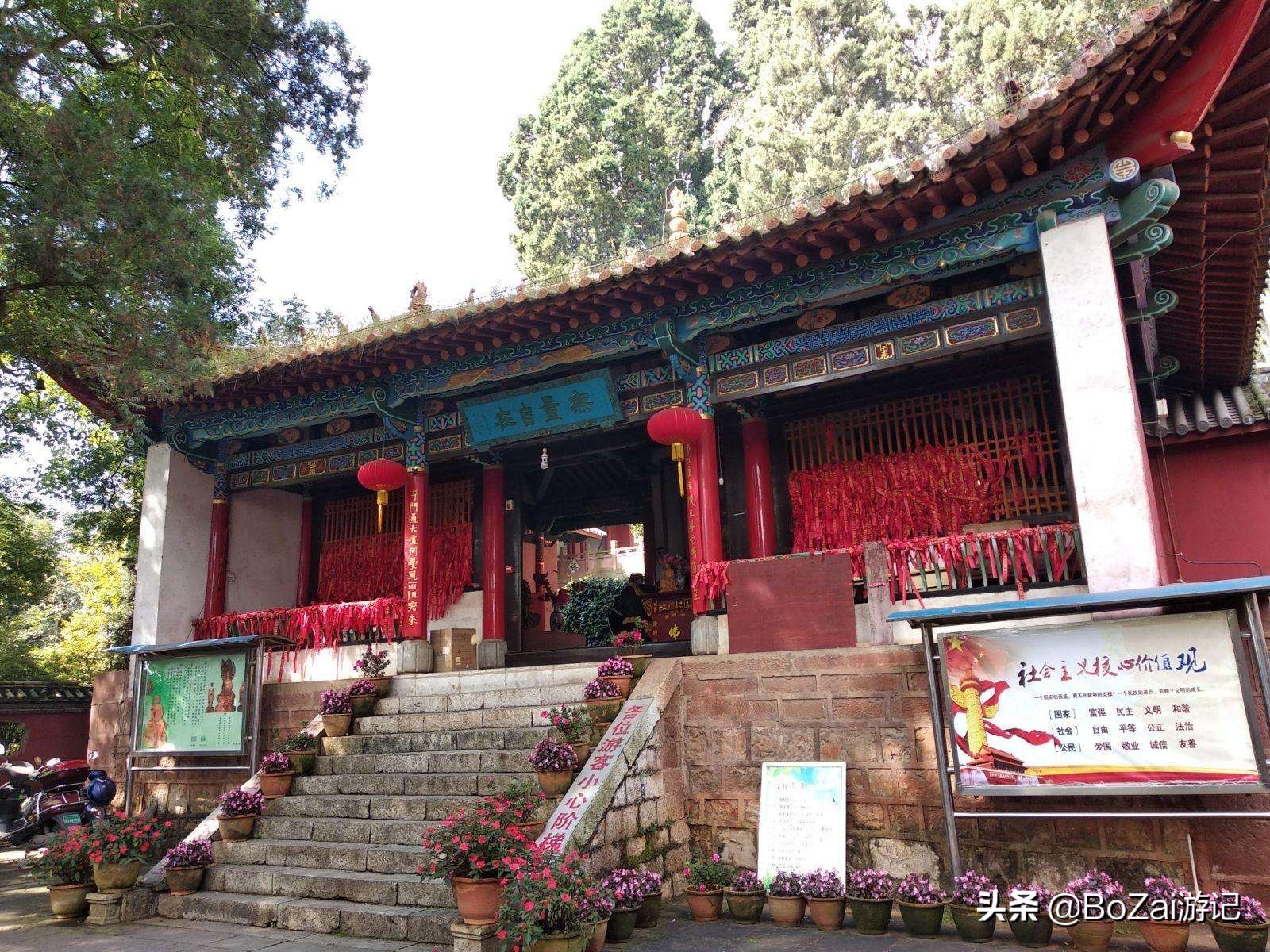 云南昆明周边旅游三天攻略,去云南昆明旅游景点推荐一下