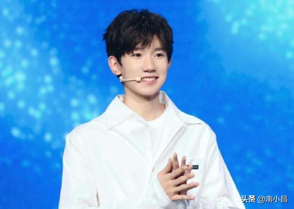 tfboys六周年演唱会准备阶段,tfboys六周年演唱会小动作