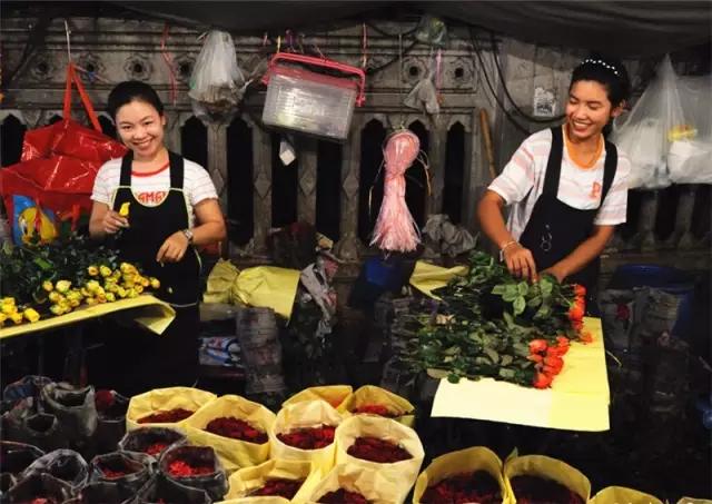 亚洲最大花市宛如仙境,中国最牛的花市