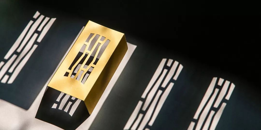 月饼礼盒港风包装设计图,白银月饼瓦楞纸礼盒包装设计