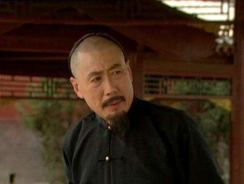 康熙皇帝究竟是一个什么样的人？专家：娶姑姑为妻，暴打太子老师