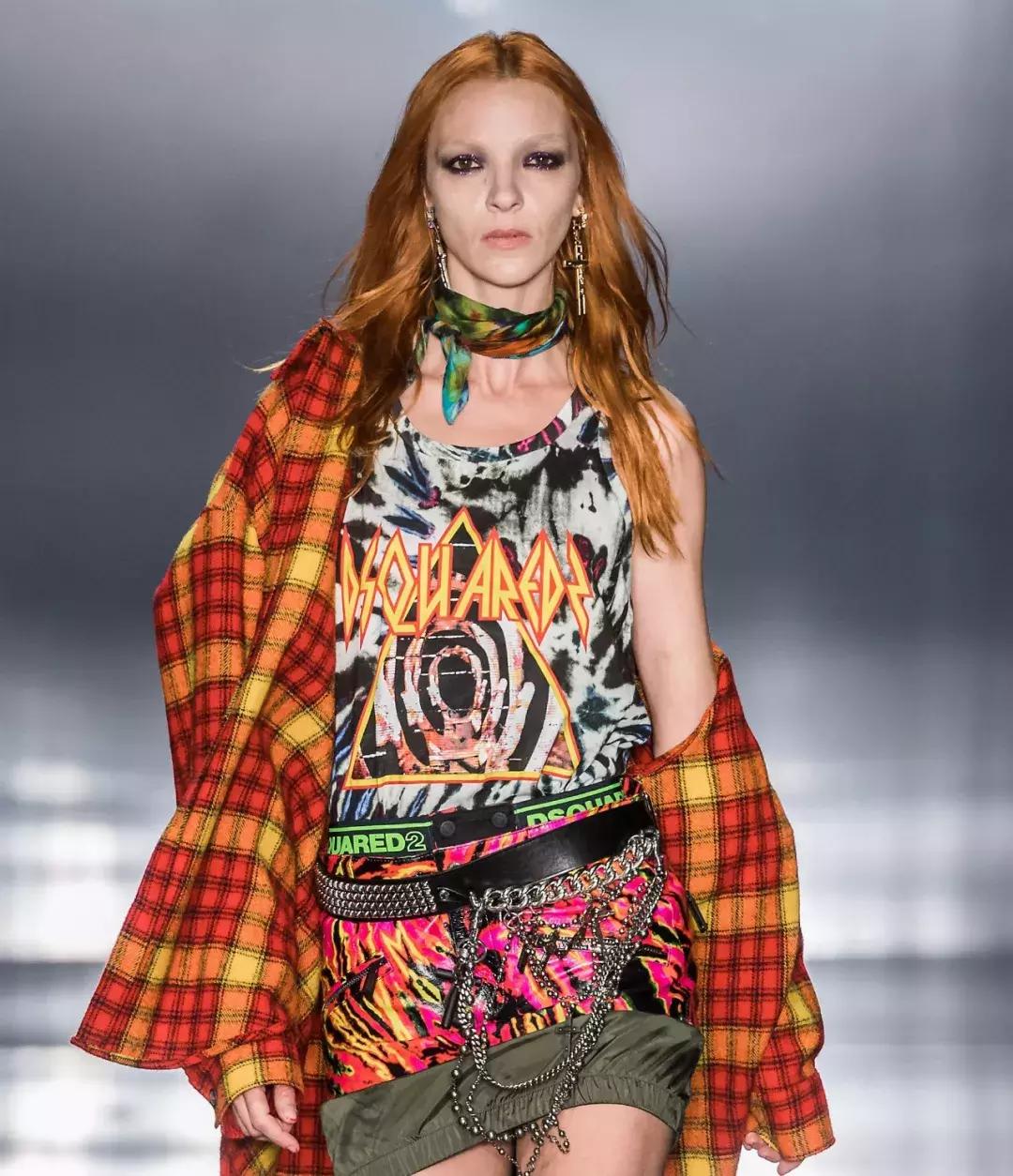 丝巾过时不,丝巾系的不只是精致时髦更是品味