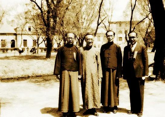 塑造中国武侠世界的家族，笑傲江湖600年