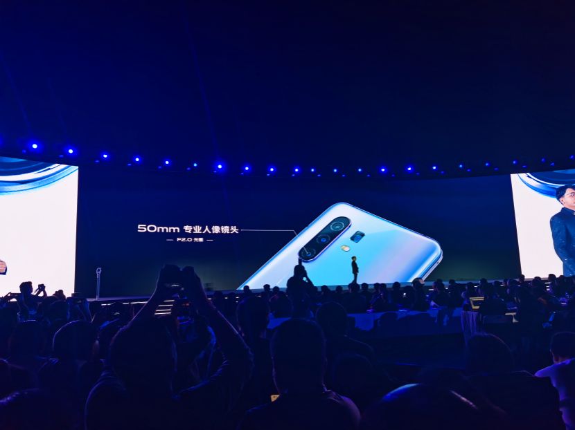 vivox60多少倍变焦,vivox30系列最新款5g双模