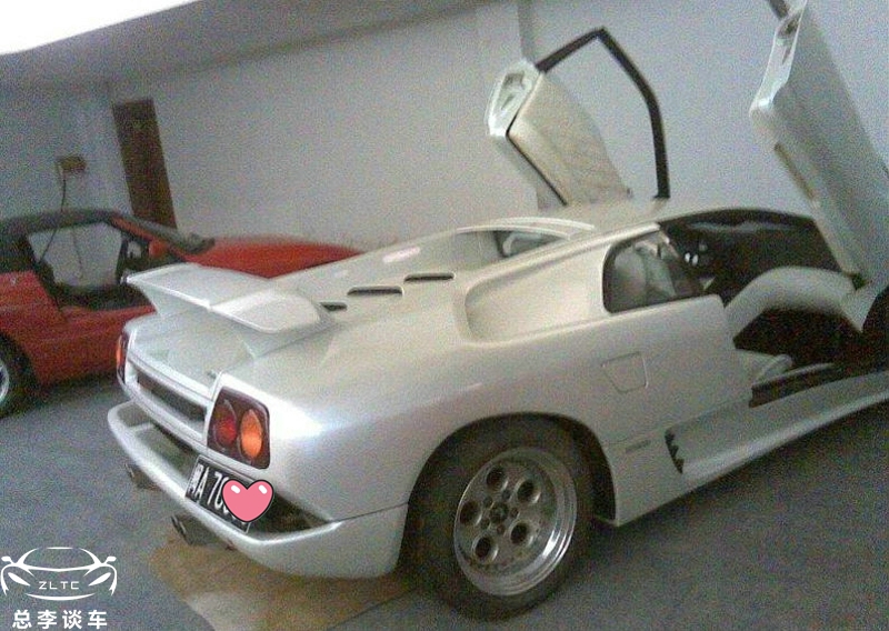 前华人首富收藏的车，F40排第二，最贵的藏车价值10辆古斯特