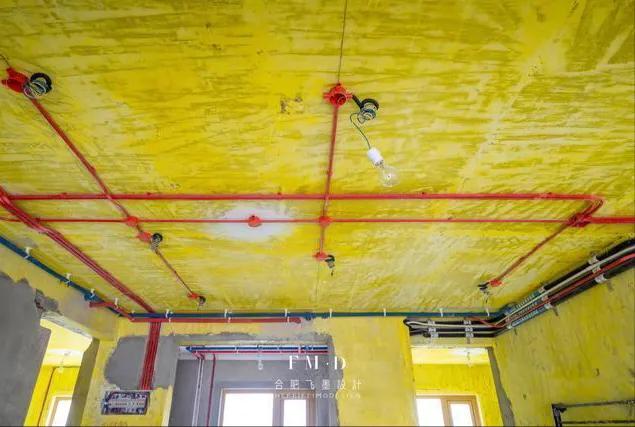 中央空调铜管和冷凝水管一个洞,中央空调水管未融合能漏吗