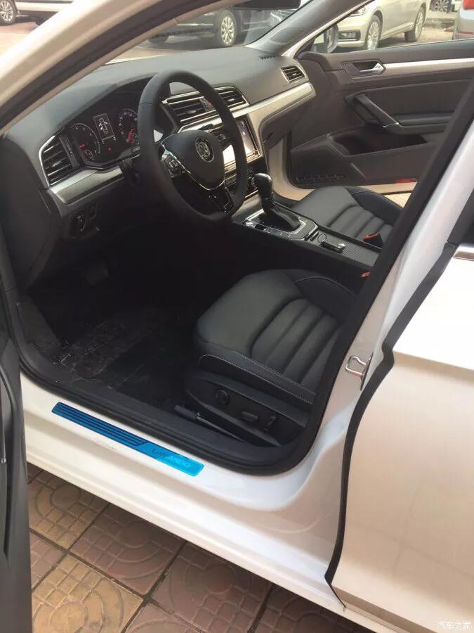 大众凌渡性价比如何值得入手吗,大众凌渡和大众朗逸哪一个空间大