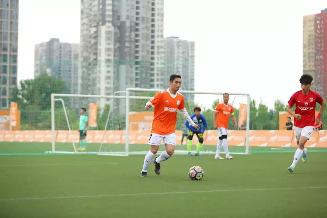 “橙意杯”足球赛，家有购物超多精彩瞬间来袭.......