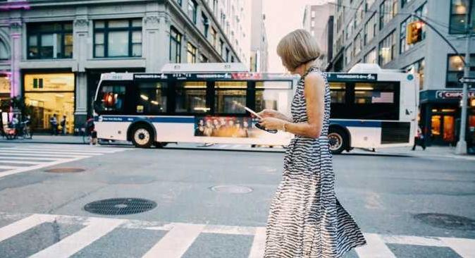 手机屏幕等级多少,手机屏幕分辨率极限