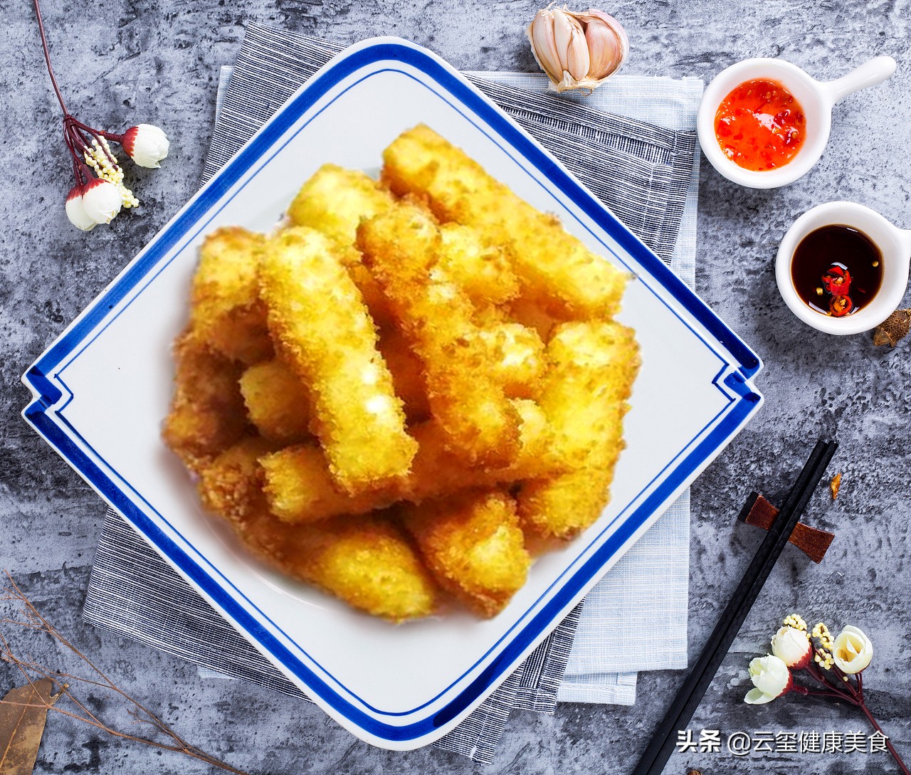 杨修之死一人一口酥的故事,杨修一人一口酥视频