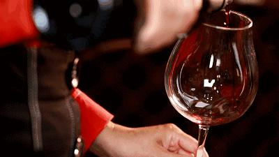 国内罐装和原瓶进口酒质 (国内灌装的酒算进口吗)