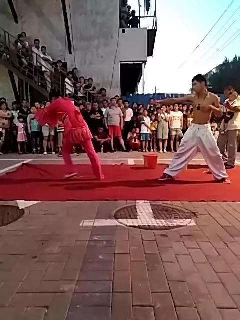 江湖卖药老头绝技,江湖打把式卖艺如何吆喝