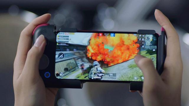 吃鸡神器北通g2开箱,北通g2游戏手柄怎么设置一键换装