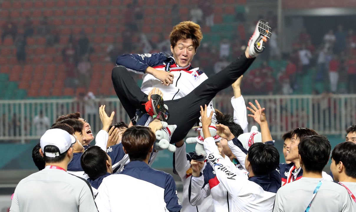 韩国球星孙兴慜服兵役,孙兴慜要不要服兵役