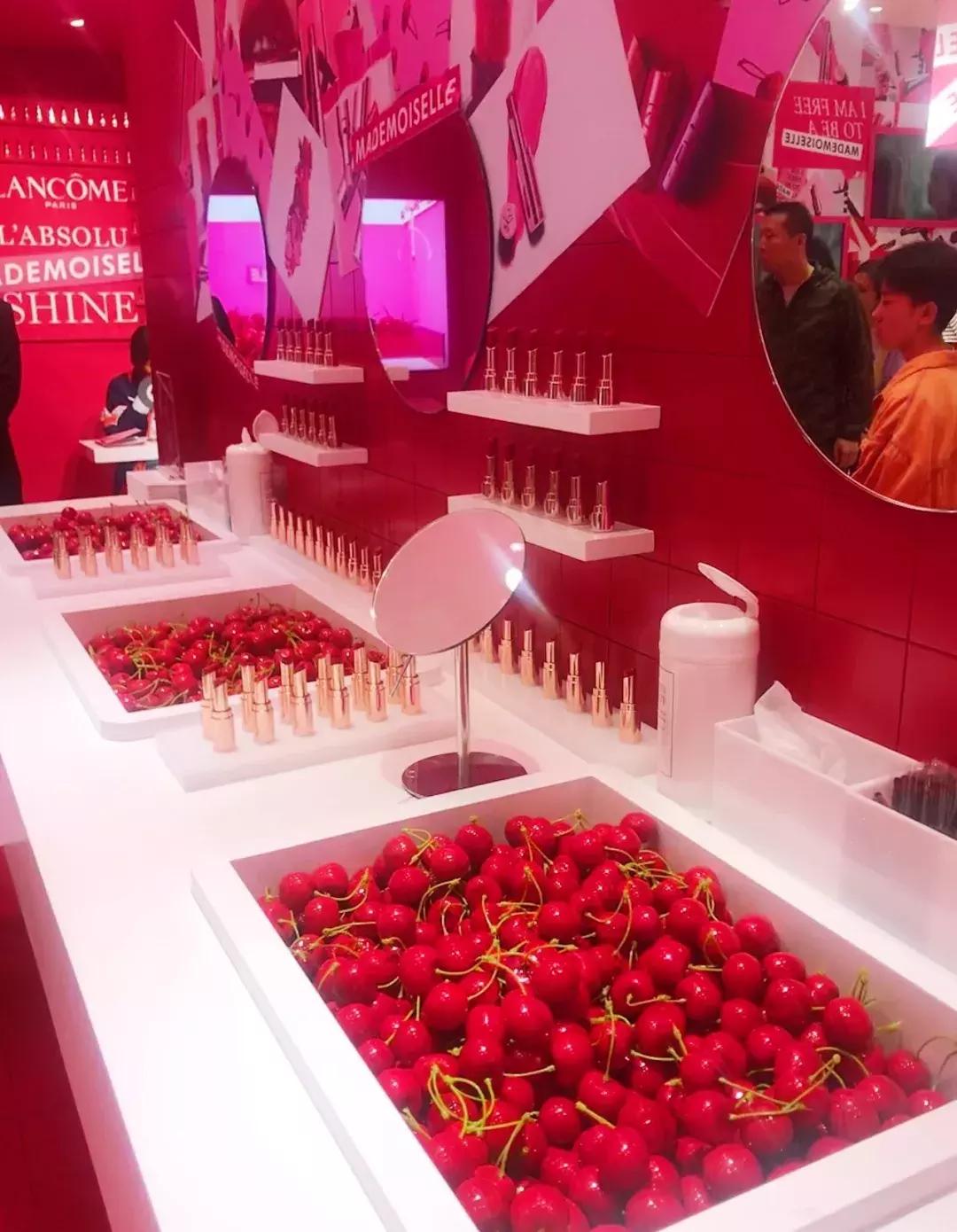 兰蔻菁纯小姐限时美妆店｜打卡圣地