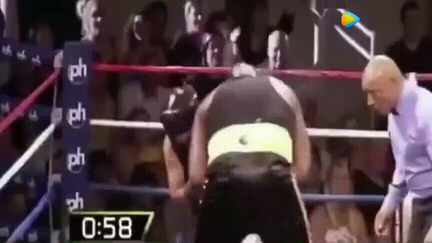 斯台普斯球馆雕像,斯台普斯中心门前的雕像