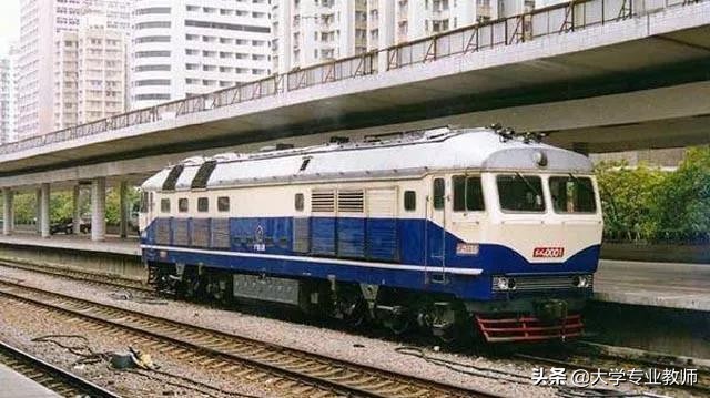 铁路内燃机车工作原理,铁路内燃机车有几种