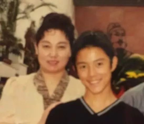 和李易峰一起出道的男孩,和李易峰同时代的男星