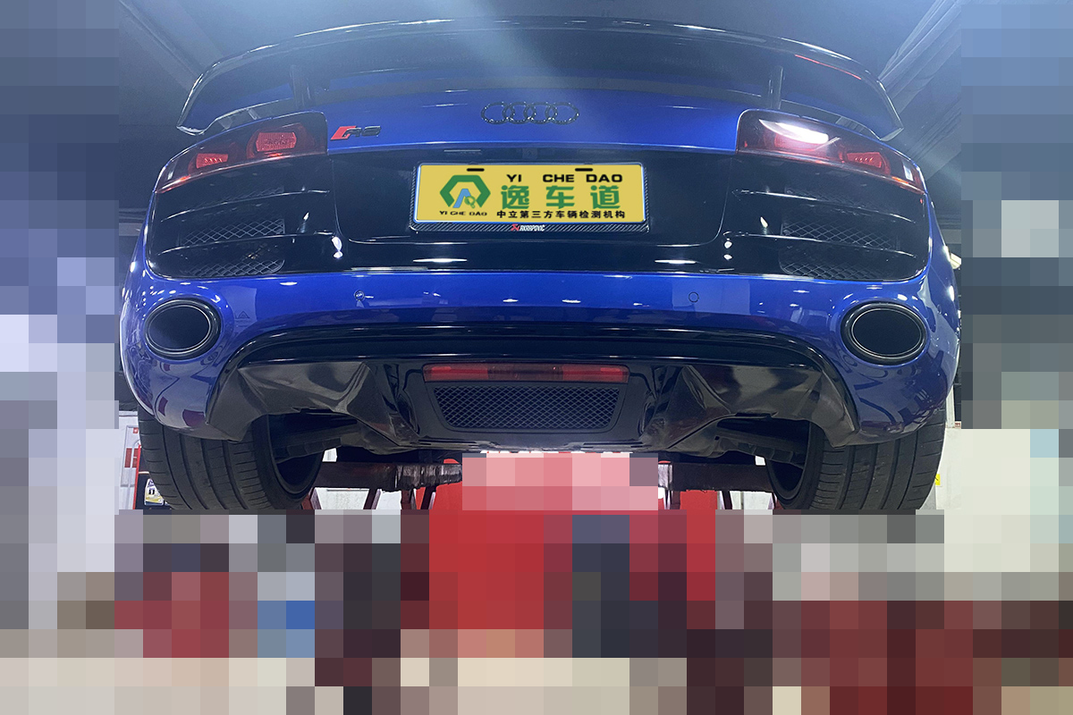 奥迪r808年敞篷二手,奥迪r8的真实视频