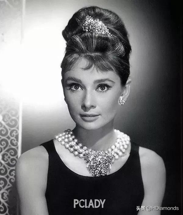 普通人也能戴得起的珠宝首饰,必须佩戴的珠宝首饰图片