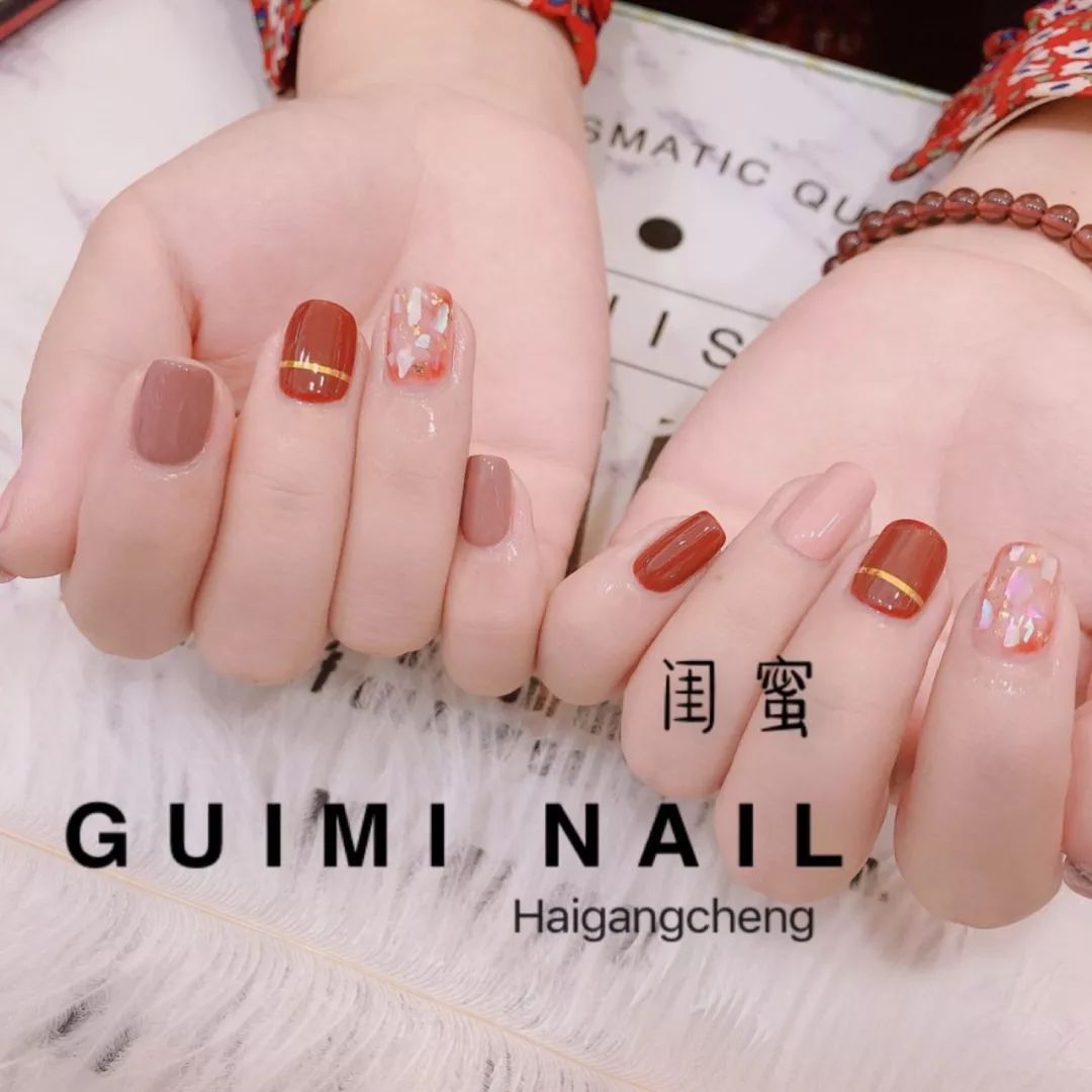 美甲什么颜色显得花哨好看,40款干净不花哨的美甲谁做都好看