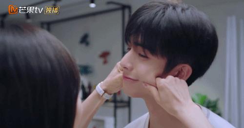 爆款来了，冲着颜值也要看完这部「甜甜的」剧