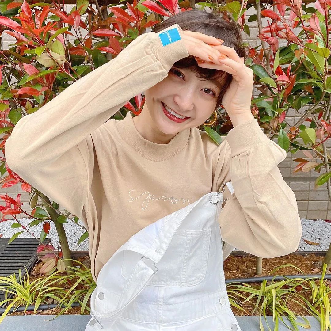 长头发显高显脸小发型,适合矮个子脸小的短发型