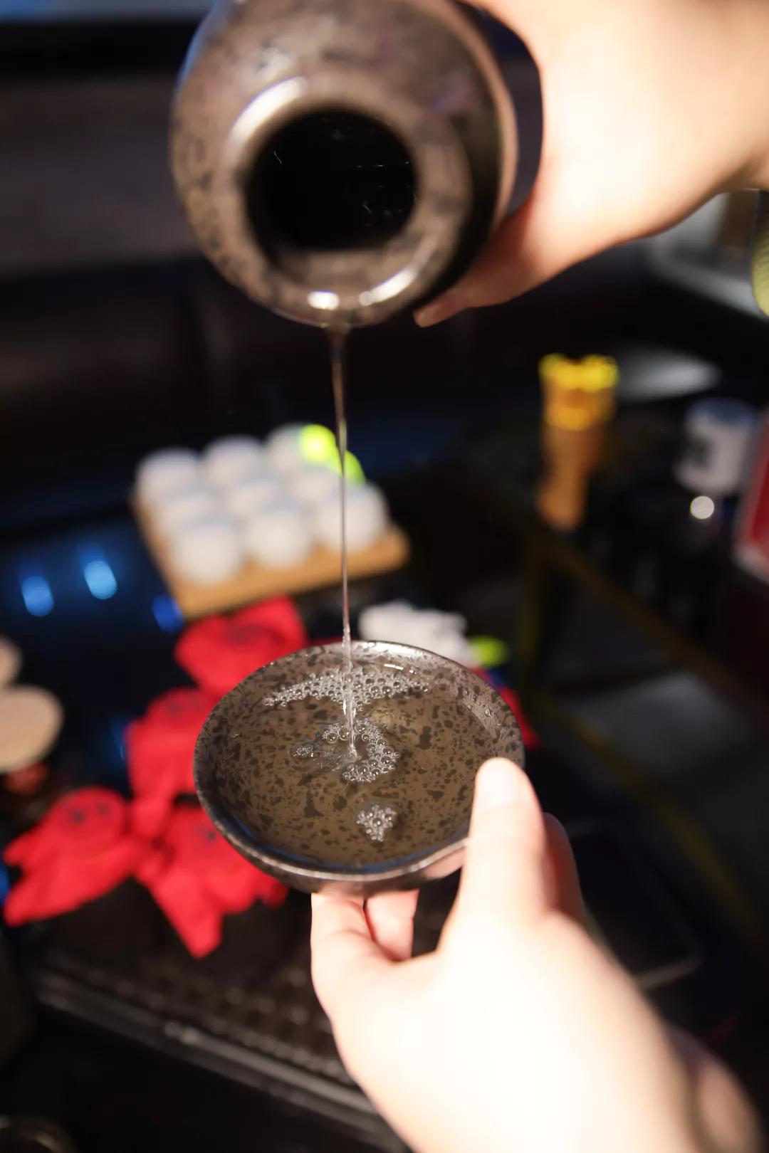 成都网红小酒馆凭什么火爆出圈,成都最火小酒馆