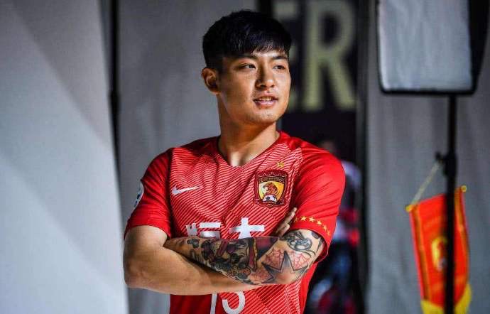 恒大大胜东方球迷,恒大大胜国安