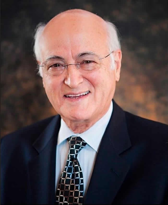 乔布斯为什么不和父亲见面,乔布斯是靠亲生父母成功的吗