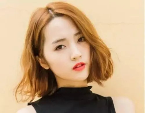 怎么才能找到长脸适合自己的发型,长脸什么发型好看又简单又有气质