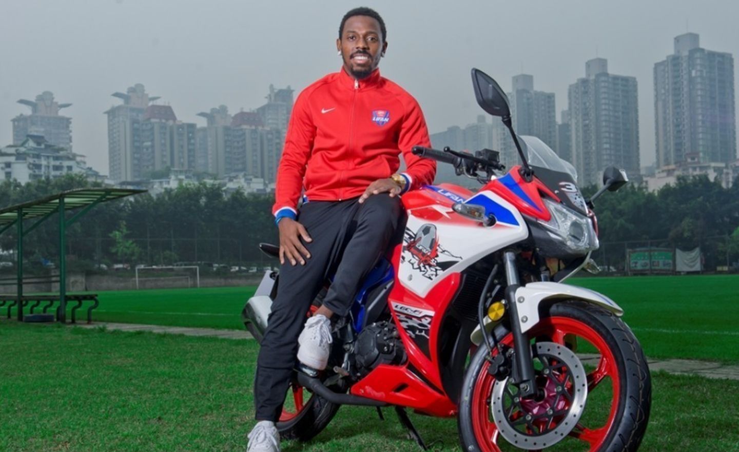 艾克森阿兰高拉特归化多少钱,高拉特阿兰归化国脚