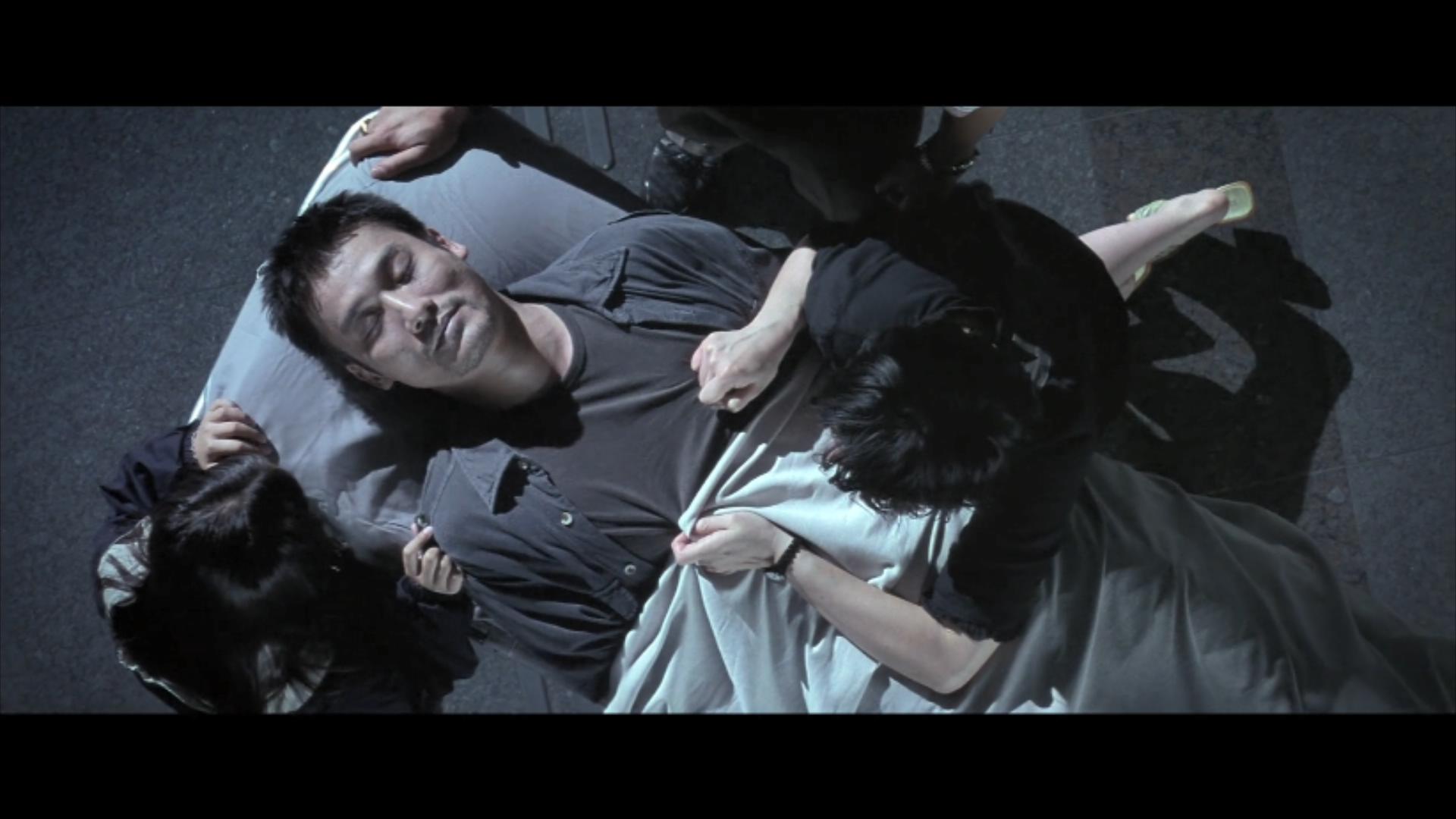 双瞳道观杀人片段,五行杀手电影完整版