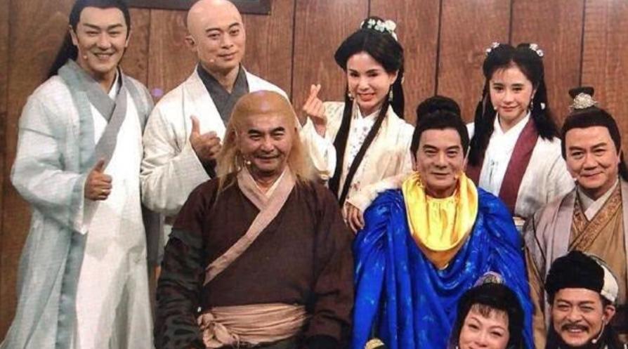 新版《天龙八部》遭观众吐槽，回忆97版演员阵容，早已是物是人非
