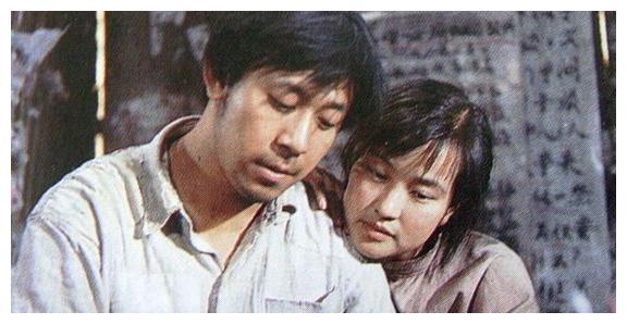 陈国军刘晓庆姜文三人照片,陈国军找姜文谈话