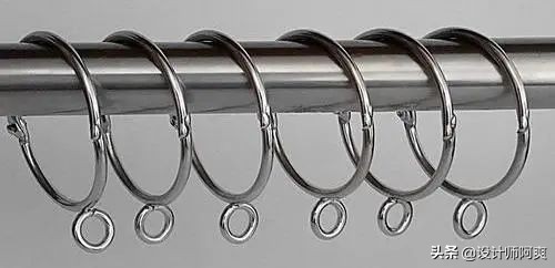 瞧瞧，这才叫窗帘，你家那只是挂了块布